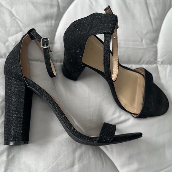 Black Sparkly Heels - size 9 - Picture 2 of 9